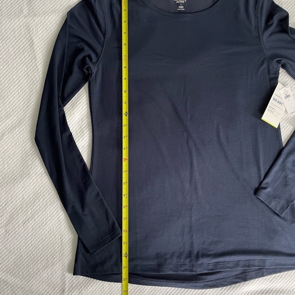 NWT Old Navy Active Top - Picture 5 of 5